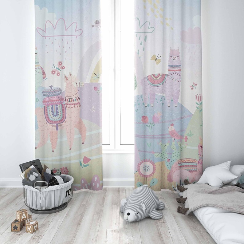 Lama Gordijnen Regenboog Dier  - Baby Nursery Blackout Curtains recensie en prijs